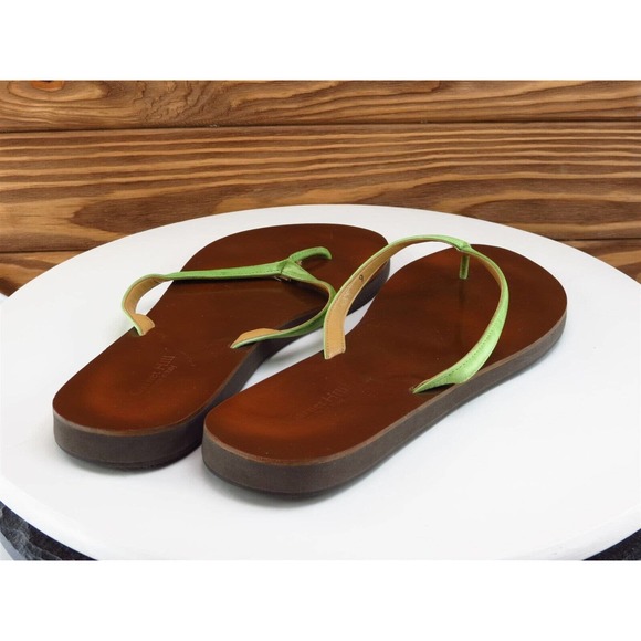 Garnet Hill‎ Size 9 M Women Sandal Flip Flop Green Leather - Picture 6 of 10